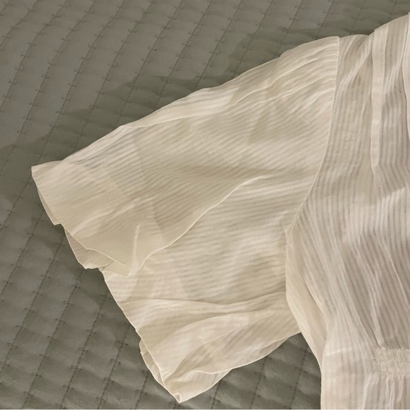 BCBGMAXAZRIA Women’s Short Sleeve Cotton Button Up Top - Picture 7 of 14